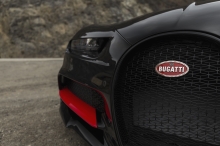 2018-Bugatti-Chiron-06.jpg